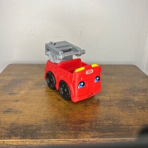 Fisher Price Little People To The Rescue Fire Truck